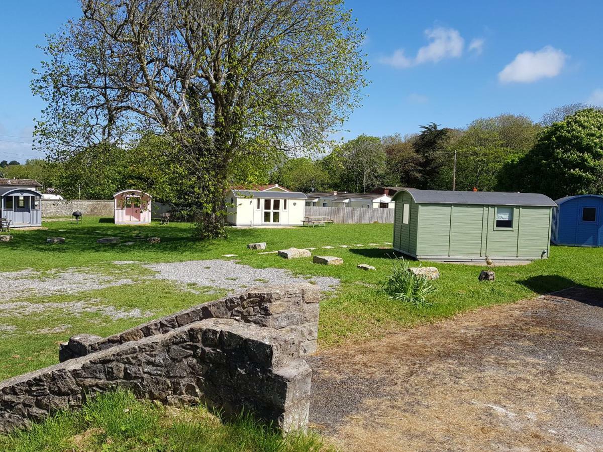 Acorn Camping And Caravan Park Llantwit Major Eksteriør billede