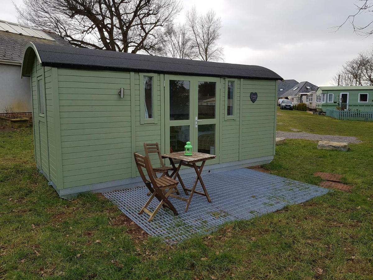 Acorn Camping And Caravan Park Llantwit Major Eksteriør billede