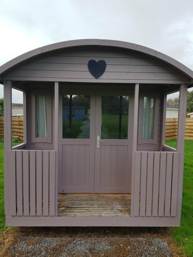 Acorn Camping And Caravan Park Llantwit Major Eksteriør billede